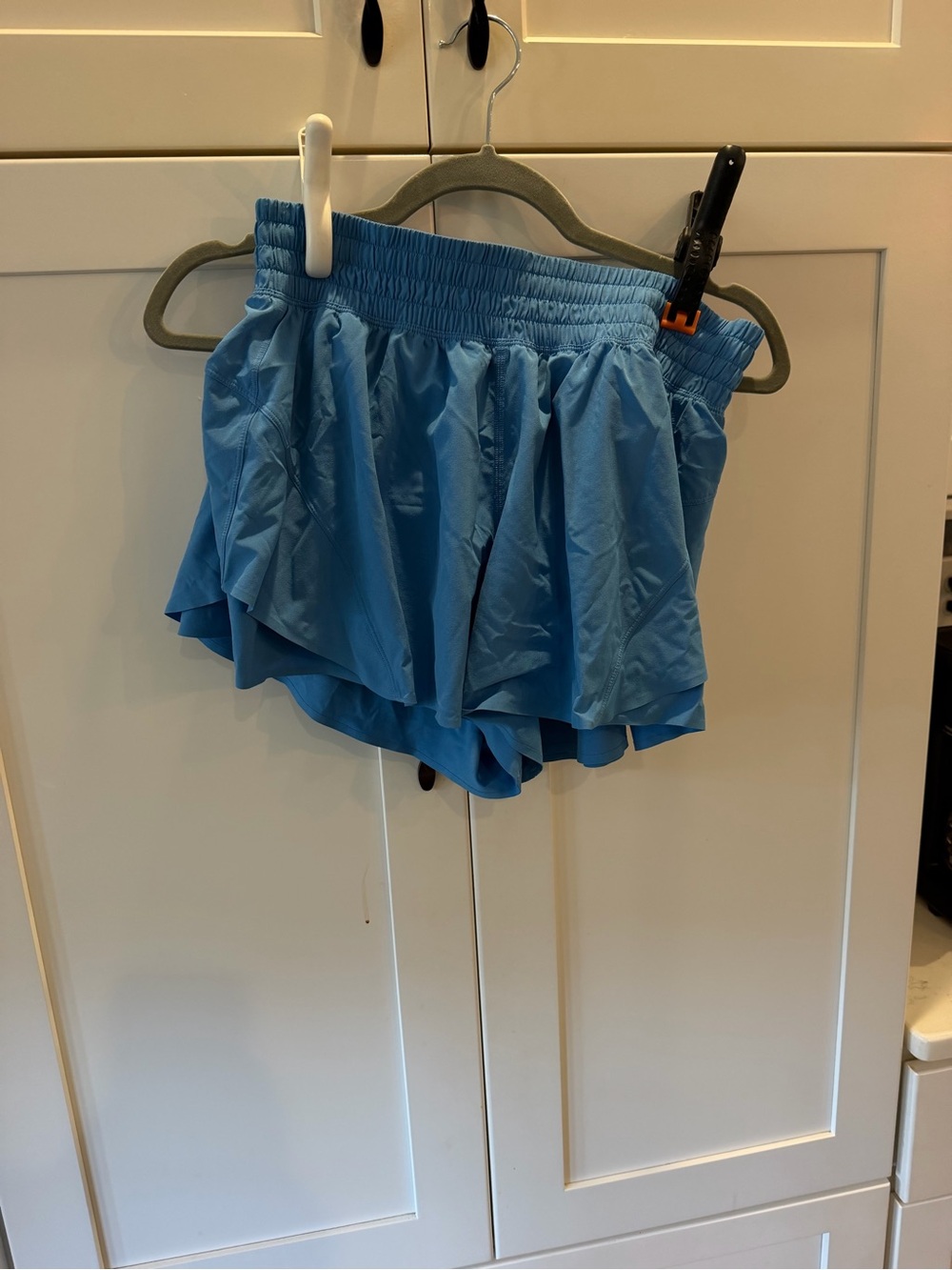 lululemon shake it out 2.5”. Size M. NWOT